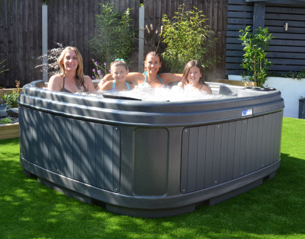 South East Hot Tubs Gallery Image