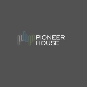 Pioneer House Logo